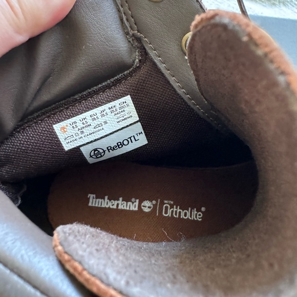 Timberlands - Picture 6 of 10
